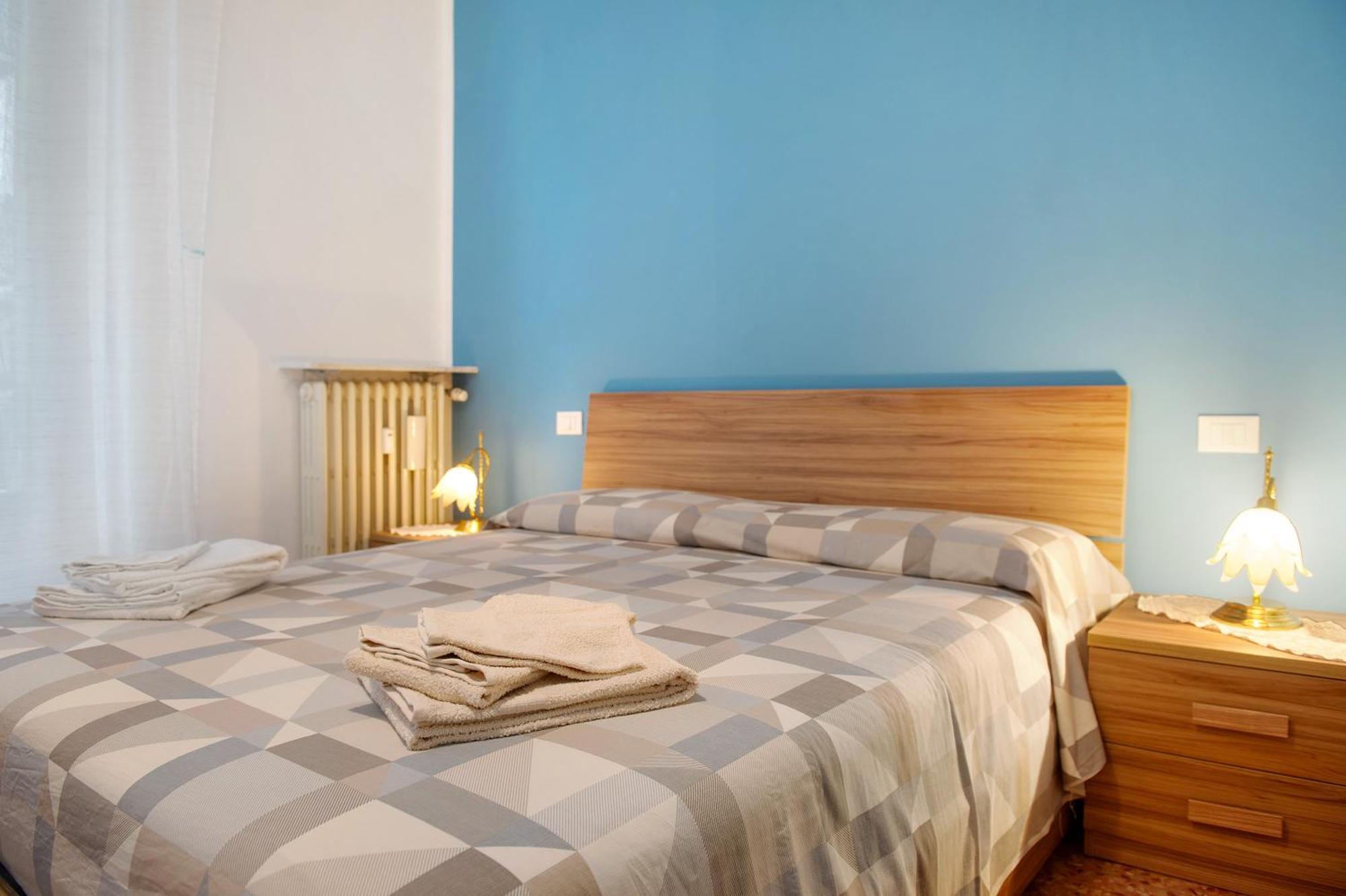 Alesa Apartament Vercelli Exteriér fotografie